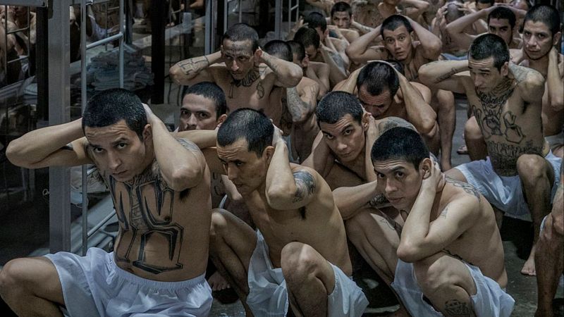 El Salvador busca turismo bajo el reclamo de la seguridad de Bukele