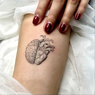 Tatuajes minimalistas con Adriana Fernández y Andrea Galaxina nos trae los mejores festivales de fanzines