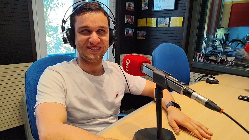 LO QUE NO SE VE Los días se acortan - 21/09/2026 con Juan Francisco Pérez - Escuchar ahora
