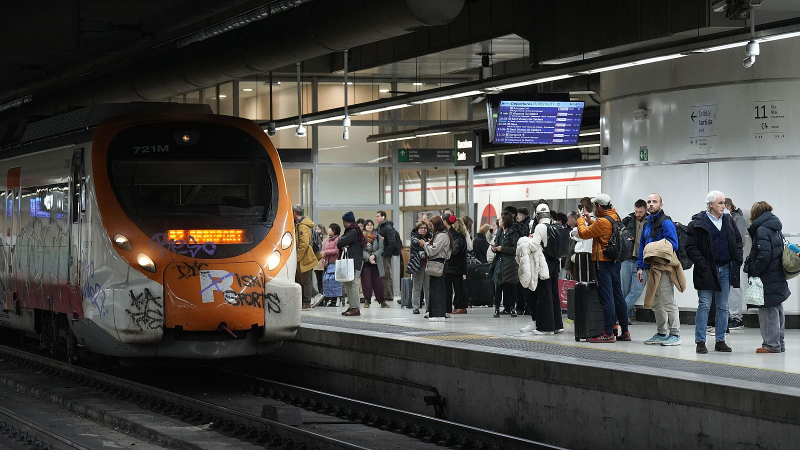 Bon dia i bona sort - Rodalies al minut: una estudiant crea un nou sistema d'alertes instant�nies - Bon dia i bona sort