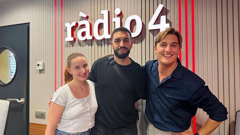 SH� celebra 20 anys de carrera tornant a les can�ons que el van fer popular - La tarda de R�dio 4