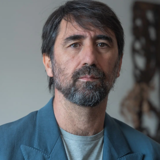 Barra Libre: 'Rey Elnó' de Ánjel María Fernández