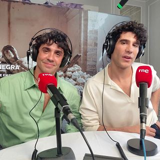 Los Javis nos desvelan las claves de 'La bola negra'