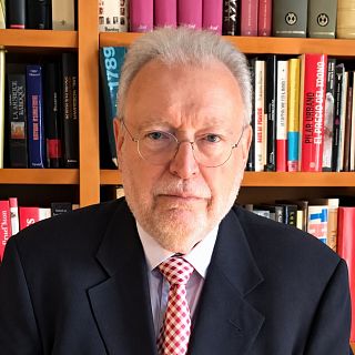 Joan Tapia. De Boyer a Pujol, La Vanguardia y el procés