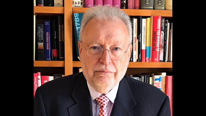 Joan Tapia. De Boyer a Pujol, La Vanguardia y el procés - Conversaciones con José María Brunet. Memoria y retos de España