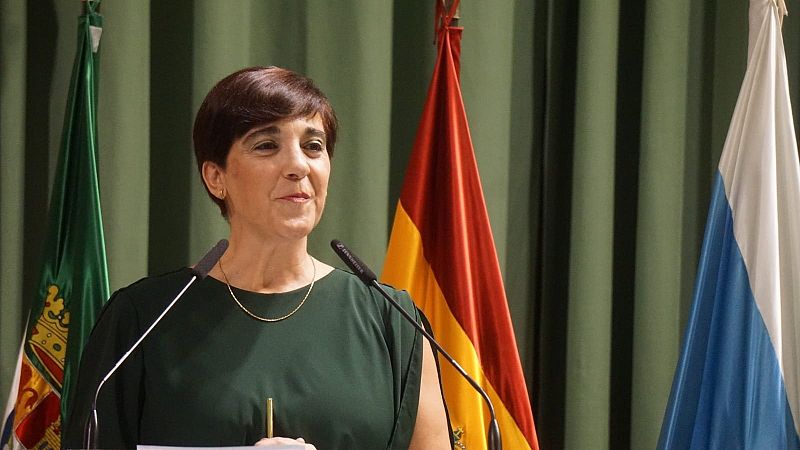 María José Lama, pregonera de la Feria Internacional Ganadera de Zafra 2026 en una de las presentaciones del certamen