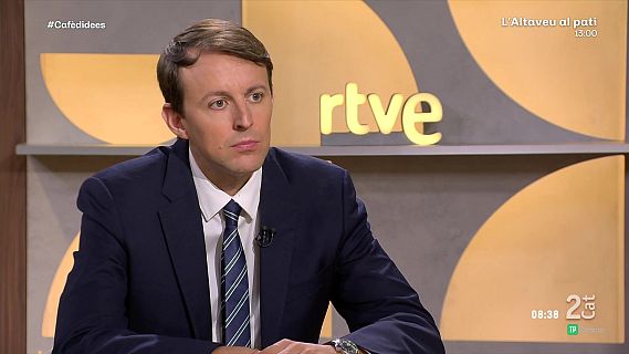 Javi L�pez defensa refer ponts amb Junts amb el retorn de Puigdemont