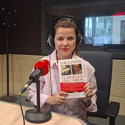 Silencio. Lola Pons