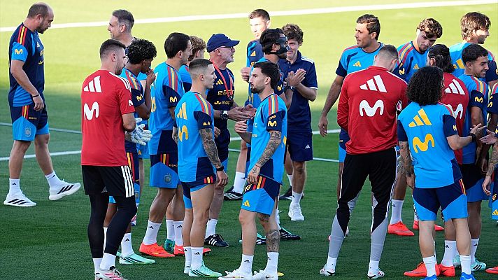 España se estrena como campeona del mundo ante Inglaterra