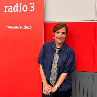 Elvira Lindo: días de radio