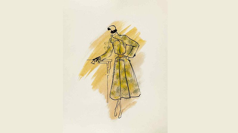 Elegante ilustraci�n de moda vintage de una silueta femenina con sombrero y un abrigo moteado en tonos amarillos y verdes, posando con sofisticaci�n sobre un fondo crema con acuarela ocre.