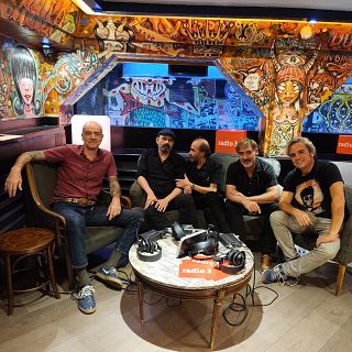Con Los Enemigos en La V�a; canciones chulas