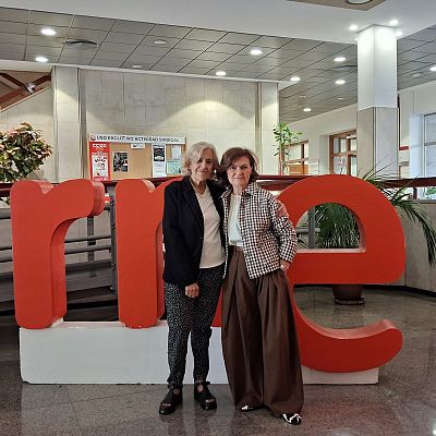 Manuela Carmena y Carmen Calvo analizan la mentira en la política