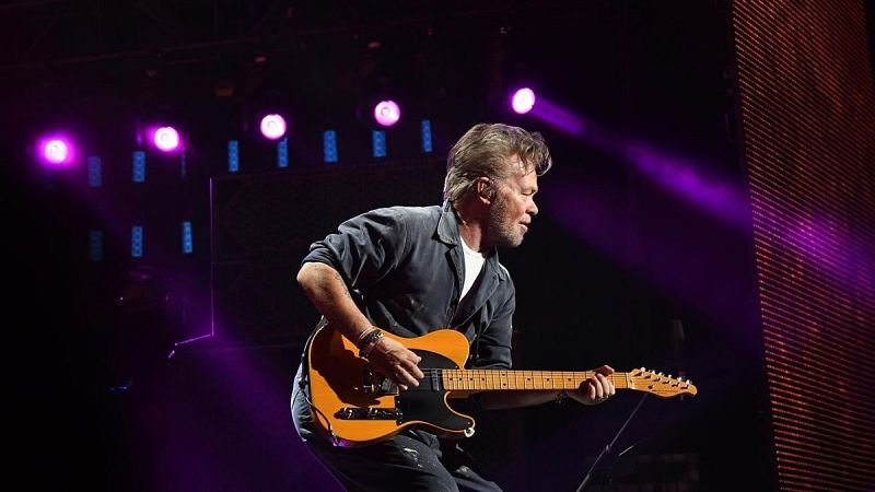 Sin Rodeos - Hoy es el cumpleaños número 75 de John Mellencamp - 07/10/26