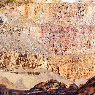 Tierras raras más allá de Orión
