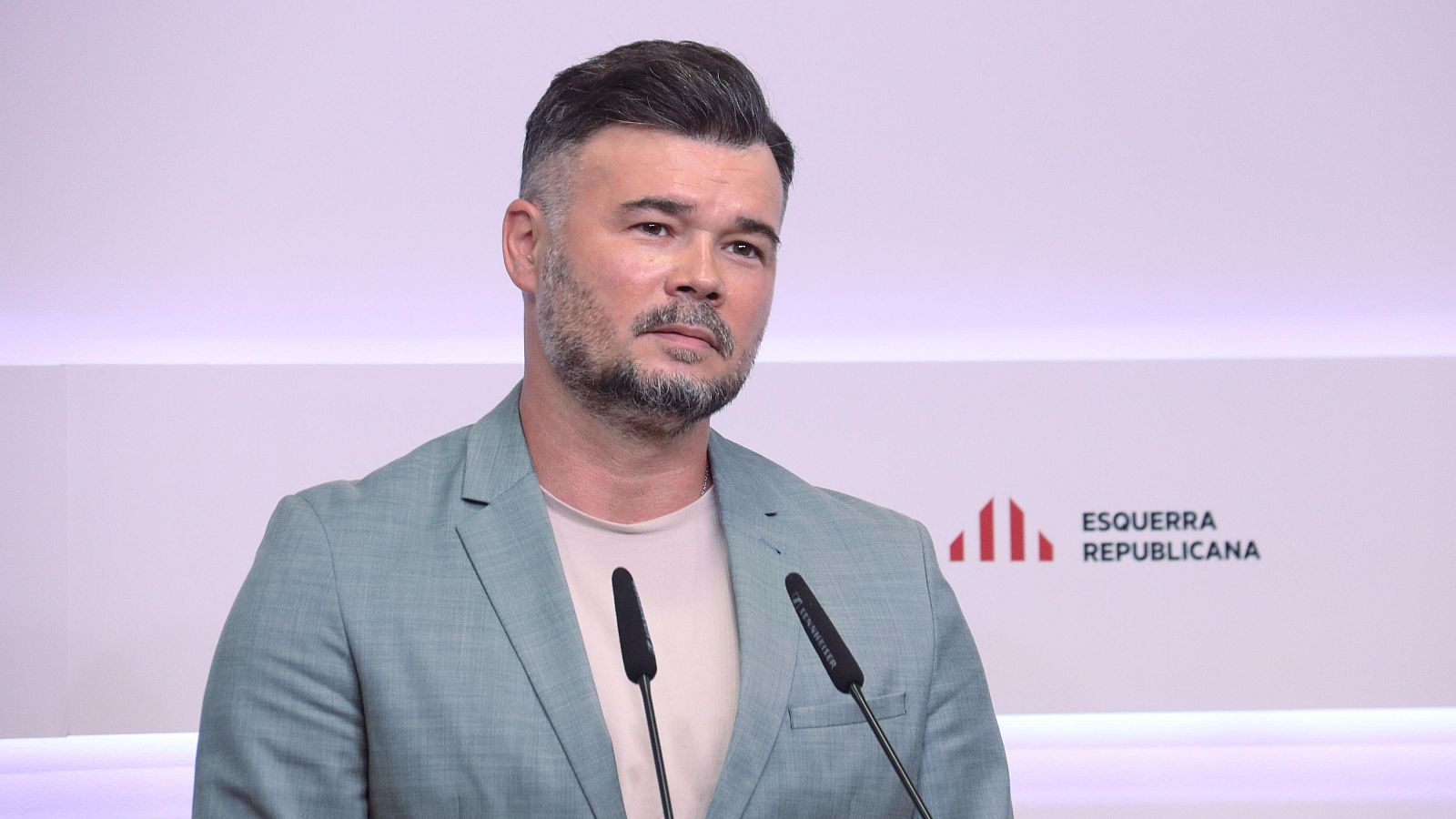 Gabriel Rufián en una roda de premsa a la seu d'Esquerra Republicana