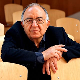 Ricardo G. Cárcel. Pasado y presente de la Monarquía española