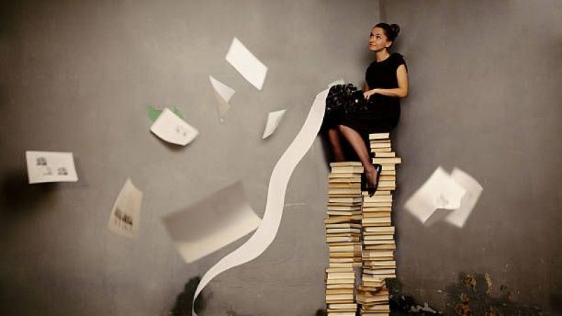 Creando que es gerundio - Día de las escritoras - 18/10/26
