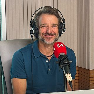 La millor tècnica per dormir quan et desvetlles: el doctor Javier Albares te l'explica