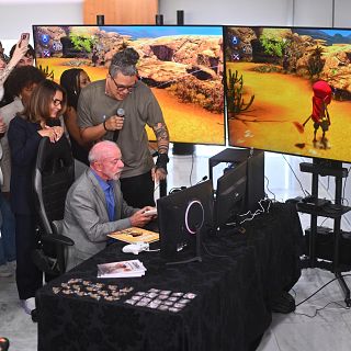 Lula se vuelca en las redes para lograr la remontada en Brasil