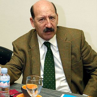 Javier Sáenz de Cosculluela. 'El PSOE debió dejar paso al PP'