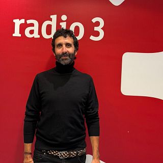 Pablo Remón lleva el punk y la comedia al teatro con 'Verborrea'
