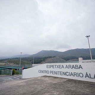 La 'vía Nanclares': Encuentros de justicia restaurativa para víctimas y victimarios