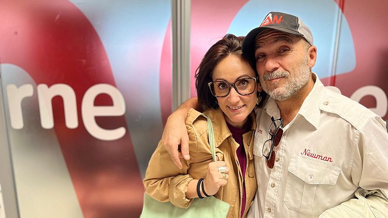 Víctor Monigote, director de 'Superthings', y Ana Morgade, voz de Coin Coin.
