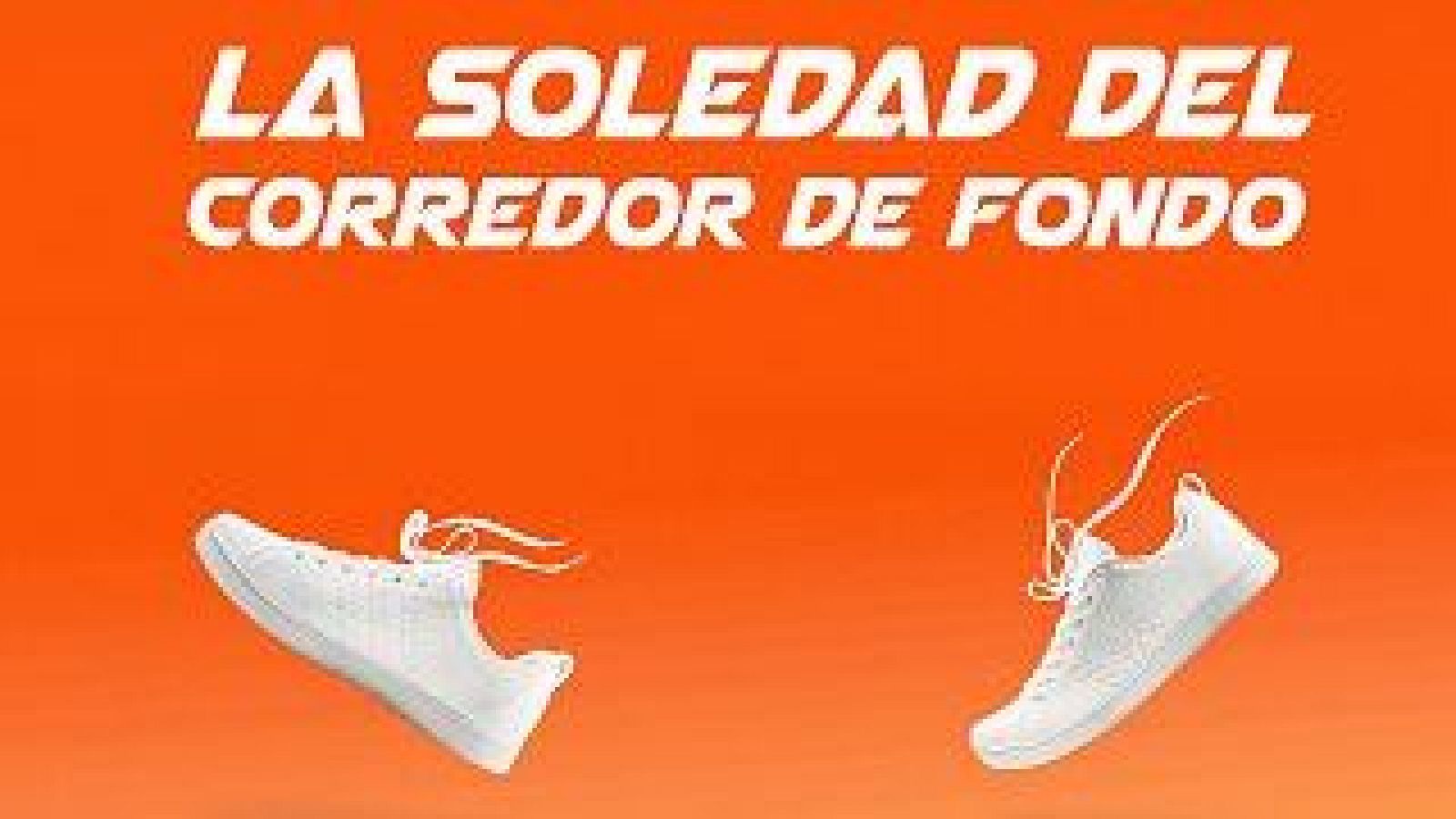 Dise�o horizontal con fondo naranja, texto superior en blanco y dos zapatillas deportivas blancas suspendidas en el aire transmitiendo movimiento.