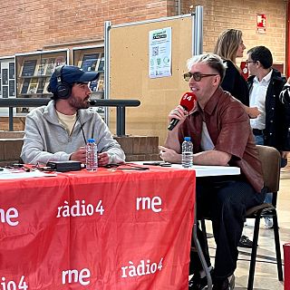 Segona hora - Especial UAB | La crònica social de Vanessa Hogarth, el consultori sexual d'Eva Moreno i entrevista a Markos amb K