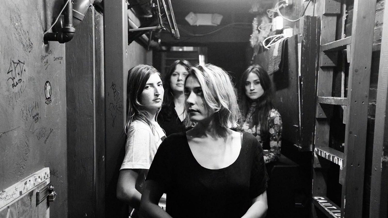 Warpaint vuelven con 'Artifact'