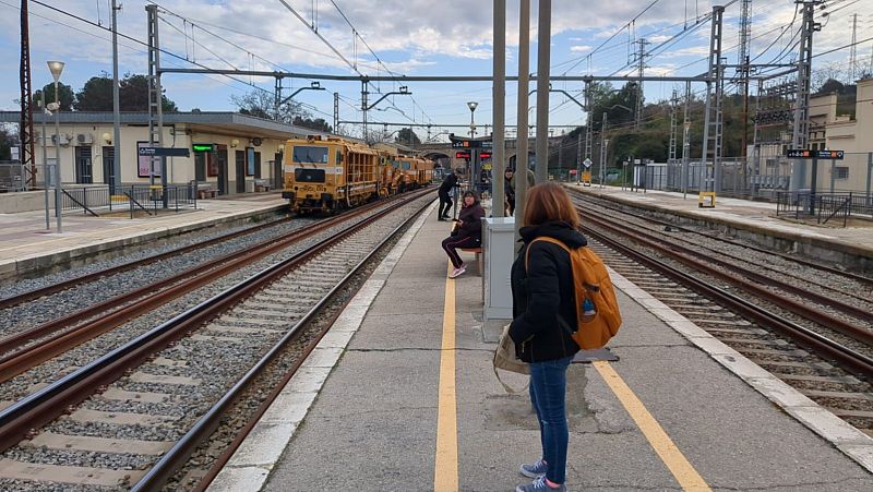 Els usuairs reclamen millores per les disfuncions que afecten diàriament milers de viatgers de Rodalies
