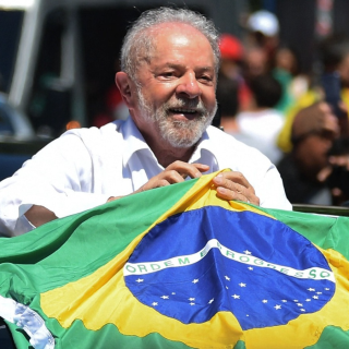 França es blinda i màxima incertesa electoral al Brasil