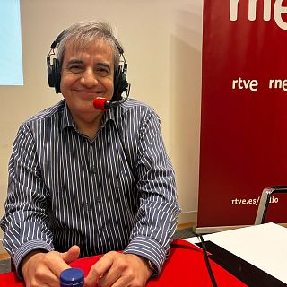 Francisco Jos� Tinahones Madue�o: "Todas las autoridades sanitarias se est�n dando cuenta de que hay que intervenir contra la obesidad"