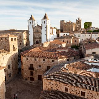 Cáceres, un viaje en el tiempo entre sus calles y torres
