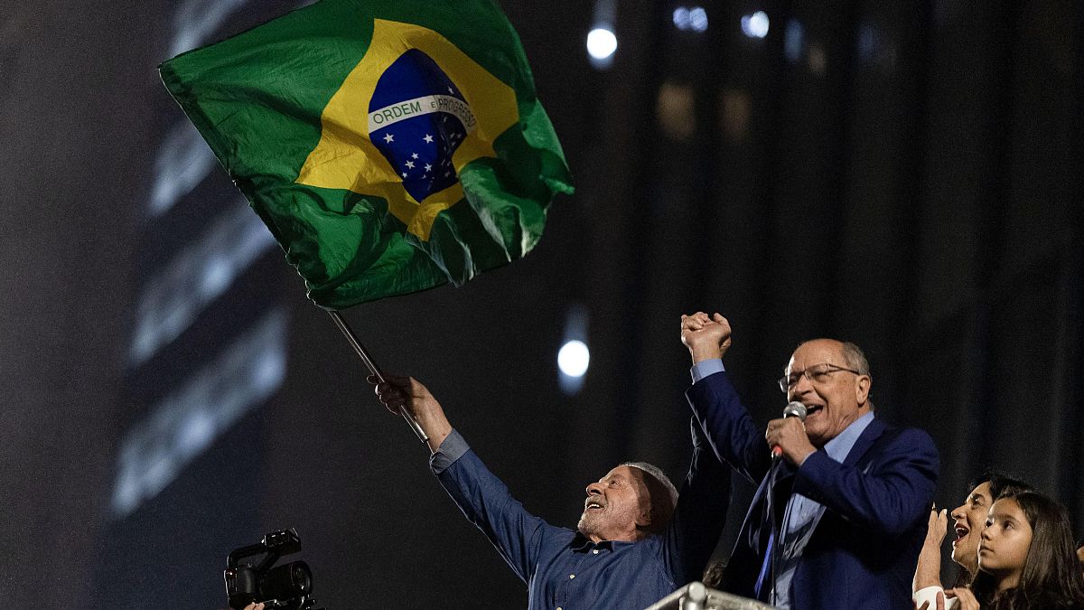 Novo governo Lula terá grandes desafios em Educação