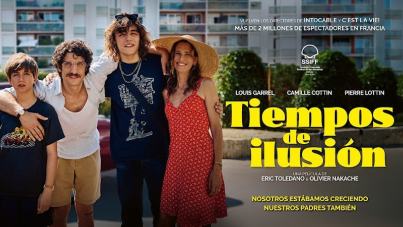 Cartel de la película Tiempos de ilusión con los actores Louis Garrel y Camille Cottin posando al aire libre junto a otros personajes sobre fondo de edificios.