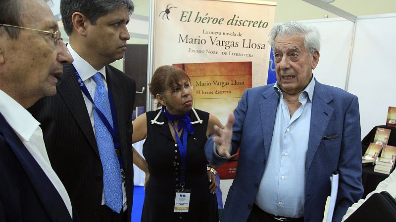 Mario Vargas Llosa: "Con el libro electrónico corremos el riesgo de que el libro se convierta en puro entretenimiento"