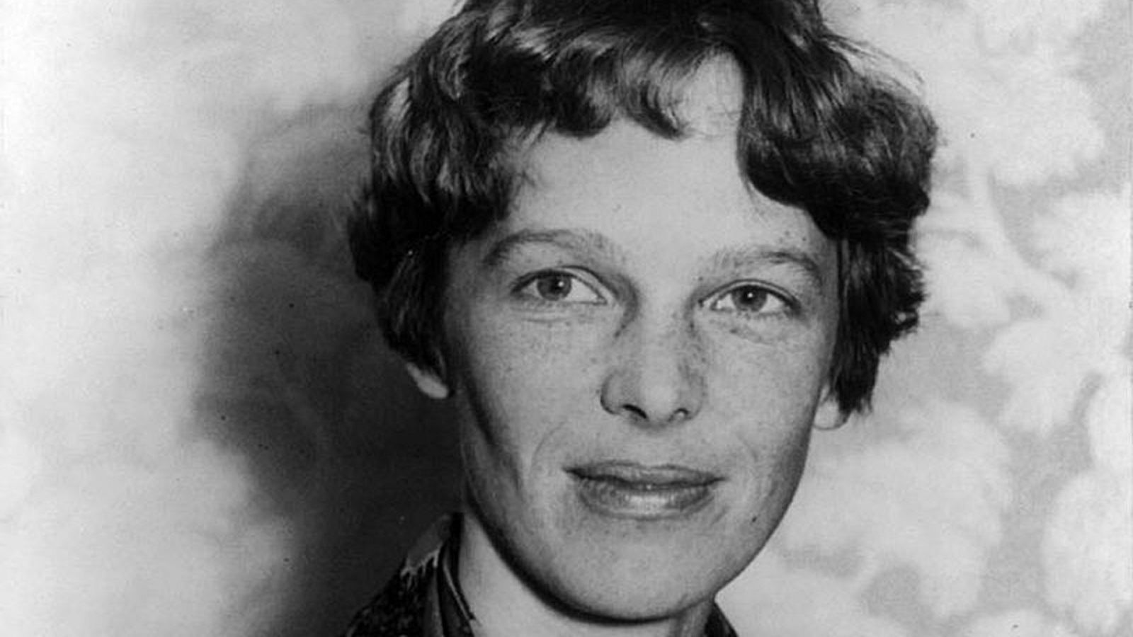 Vidas contadas - Amelia Earhart - Vidas contadas | Escuchar