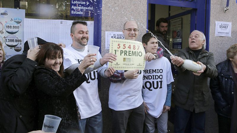 Diario de las 2 - El primer premio del Ni�o cae �ntegro en Legan�s - Escuchar ahora