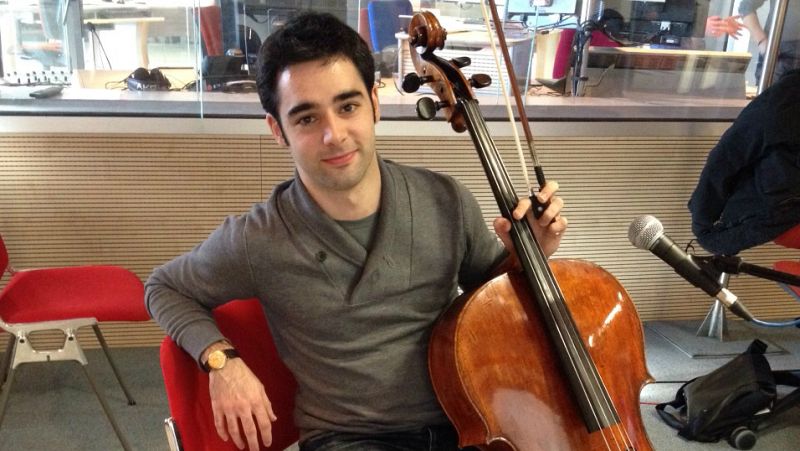 Esto me suena. Las tardes del Ciudadano García - Pablo Ferrández toca en directo "El canto de los pájaros"