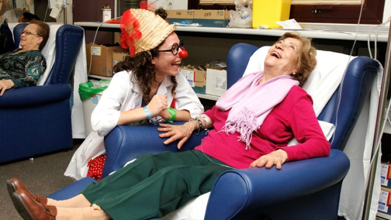 El canto del grillo - Payaso Salud: sonrisas para adultos hospitalizados - Escuchar ahora