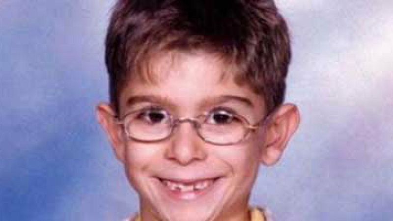 Entre paréntesis - Día Nacional de los Desaparecidos Sin Causa Aparente - Escuchar ahora