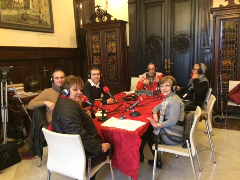 Radio 5 Actualidad -  Las Fallas en Radio 5 - 18/03/15 - Escuchar ahora
