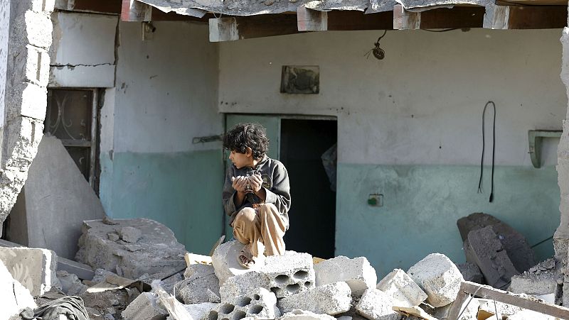 Boletines RNE - Se complica la situación política en Yemen - 26/03/15 - Escuchar ahora