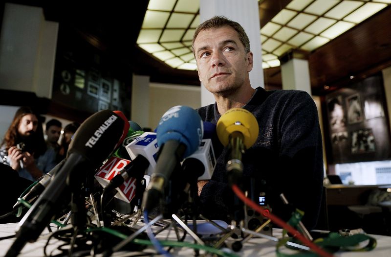 Diario de las 2 - Toni Cantó renuncia a su escaño - Escuchar ahora