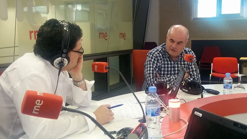 24 horas - Entrevista a Carlos Martínez Gorriagán - Escuchar ahora
