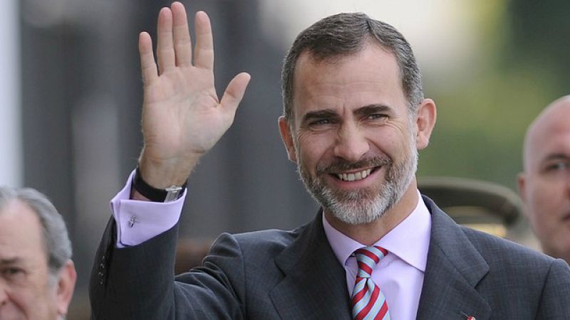Radio 5 Actualidad - Balance del primer año de Felipe VI: una Corona más abierta y transparente - 19/06/15