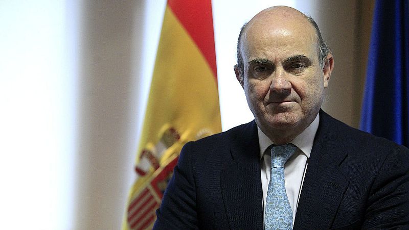 Las mañanas de RNE - De Guindos: "España está preparada para capear el corralito griego"