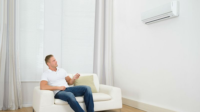 Radio 5 Actualidad - Cómo prevenir los riesgos del aire acondicionado